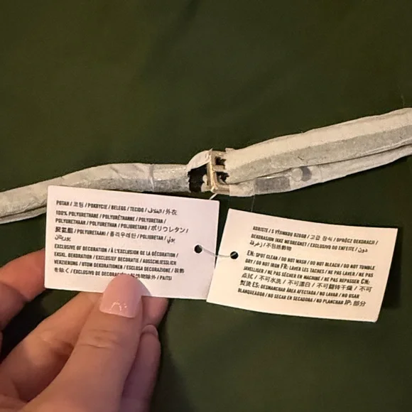 Abercrombie and Fitch Sleeveless Dark Olive Green Shift Dress with Black Belt - Picture 2 of 6